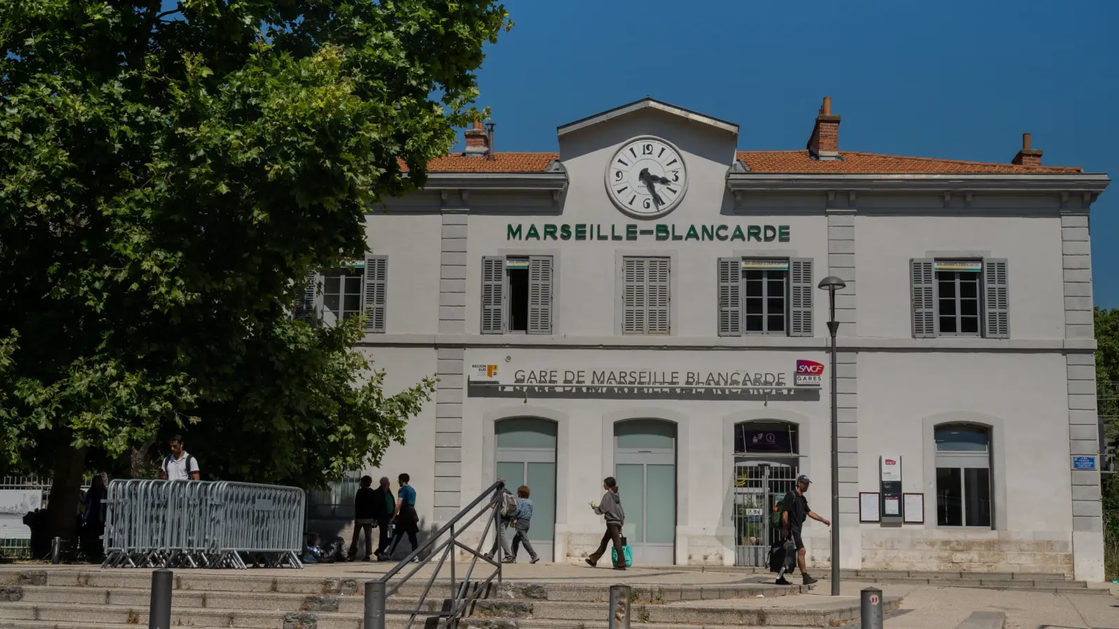 Le Prado et le rond-point à Marseille